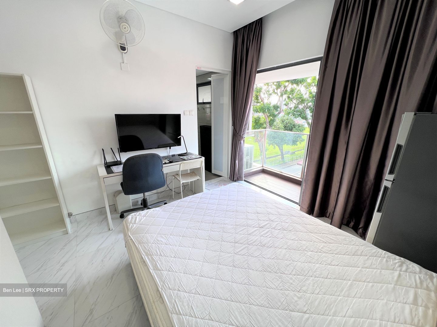 Silver Hill (D19), Terrace #555471021